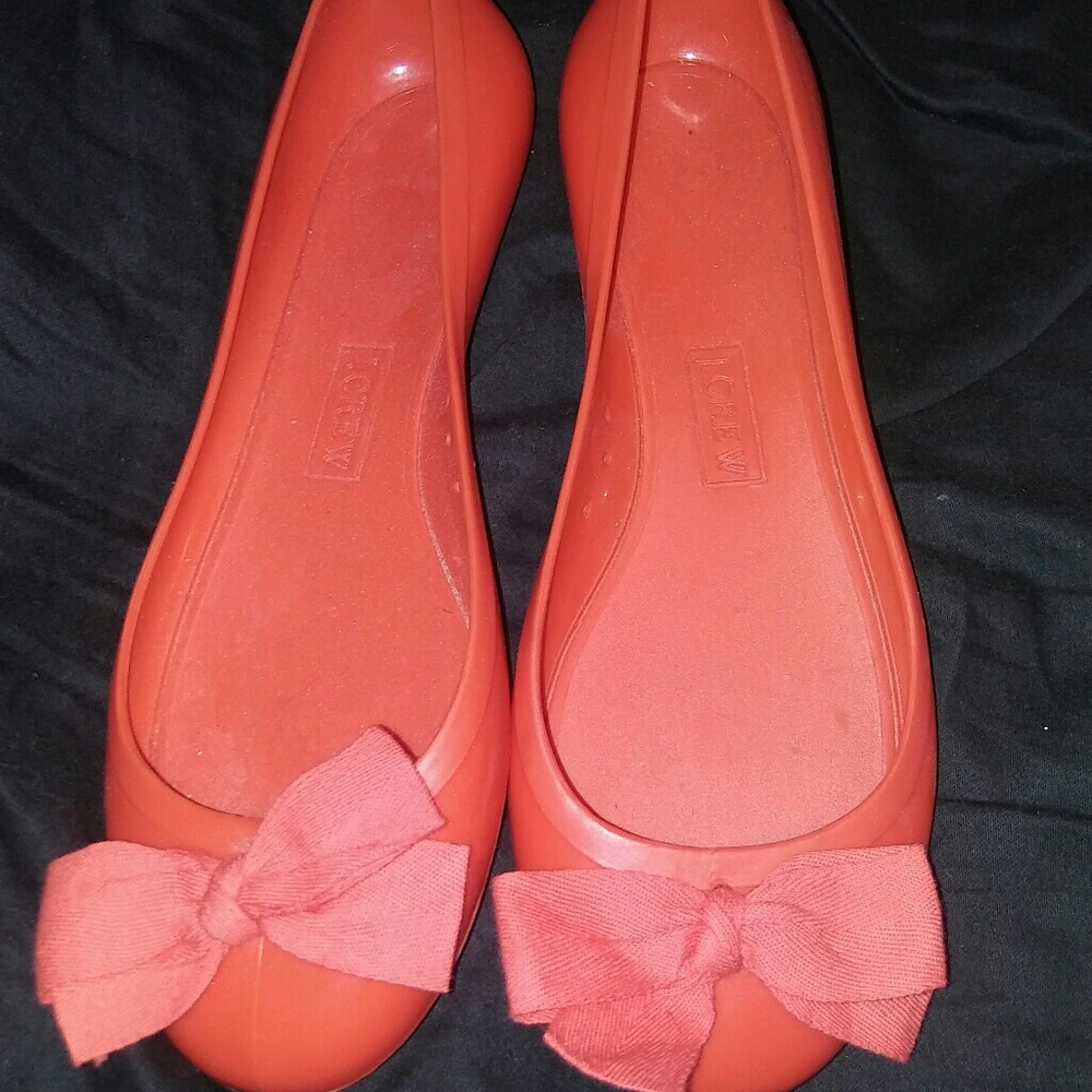 Coral J.Crew jelly slippers
